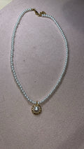 Collier Prune