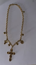 Collier Sarah
